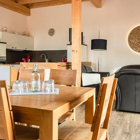 Gut-royum-grosse-diele * Brodersby-Goltoft